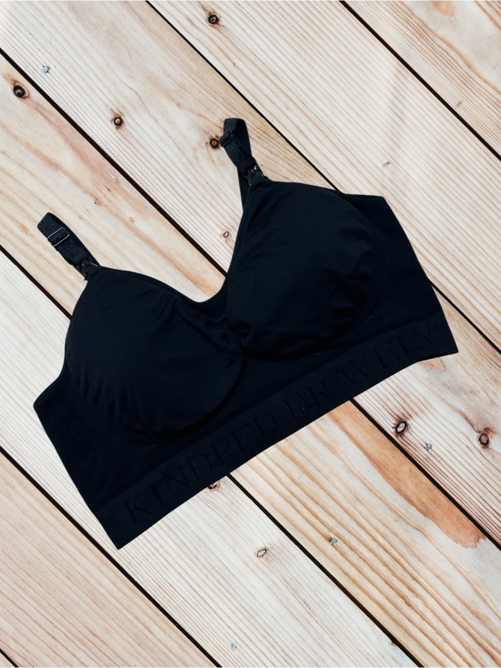 Kindred Bravely busty L hands free pumping & nursing bra